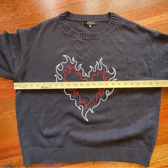 Blue Blush Black Sweater with Flame Heart Design - Picture 3 of 6
